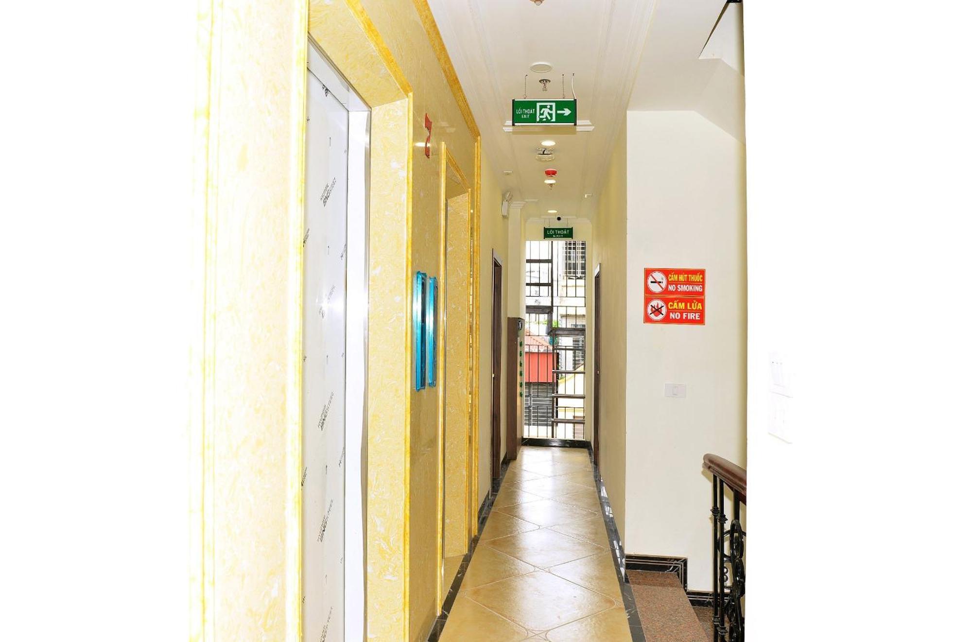 Era Apartment 158 Nguyen Khanh Toan Ханой Экстерьер фото