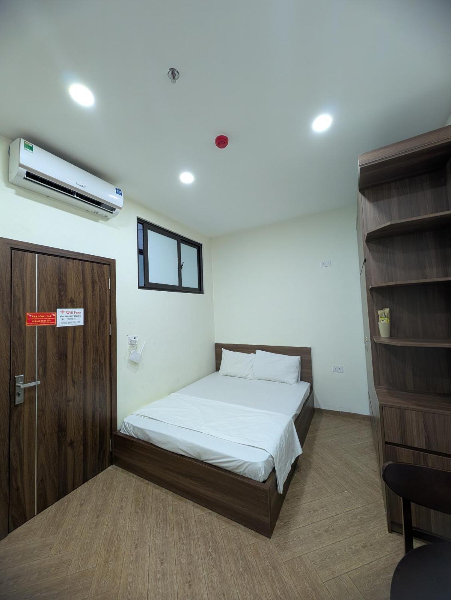 Era Apartment 158 Nguyen Khanh Toan Ханой Экстерьер фото