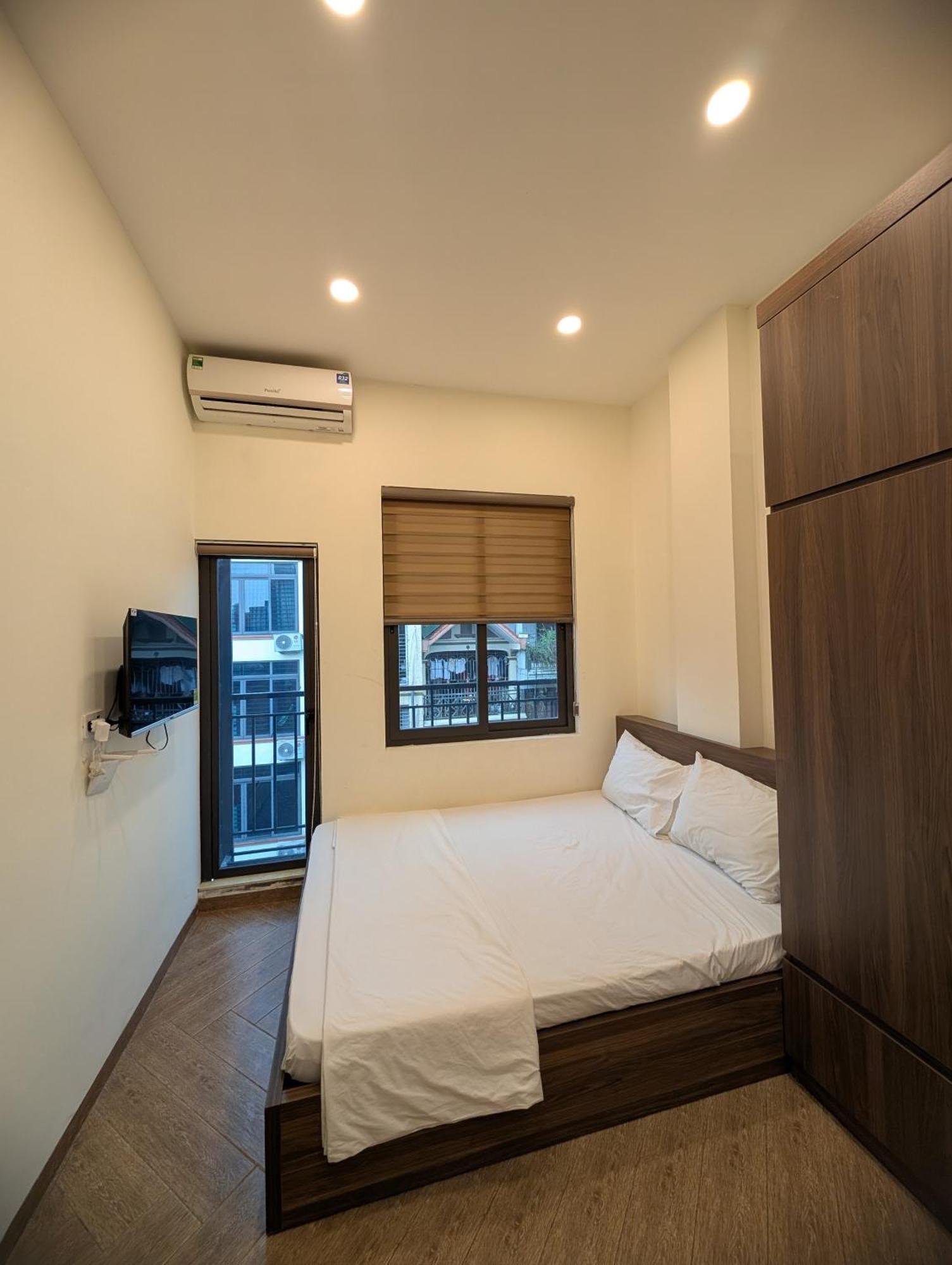 Era Apartment 158 Nguyen Khanh Toan Ханой Экстерьер фото