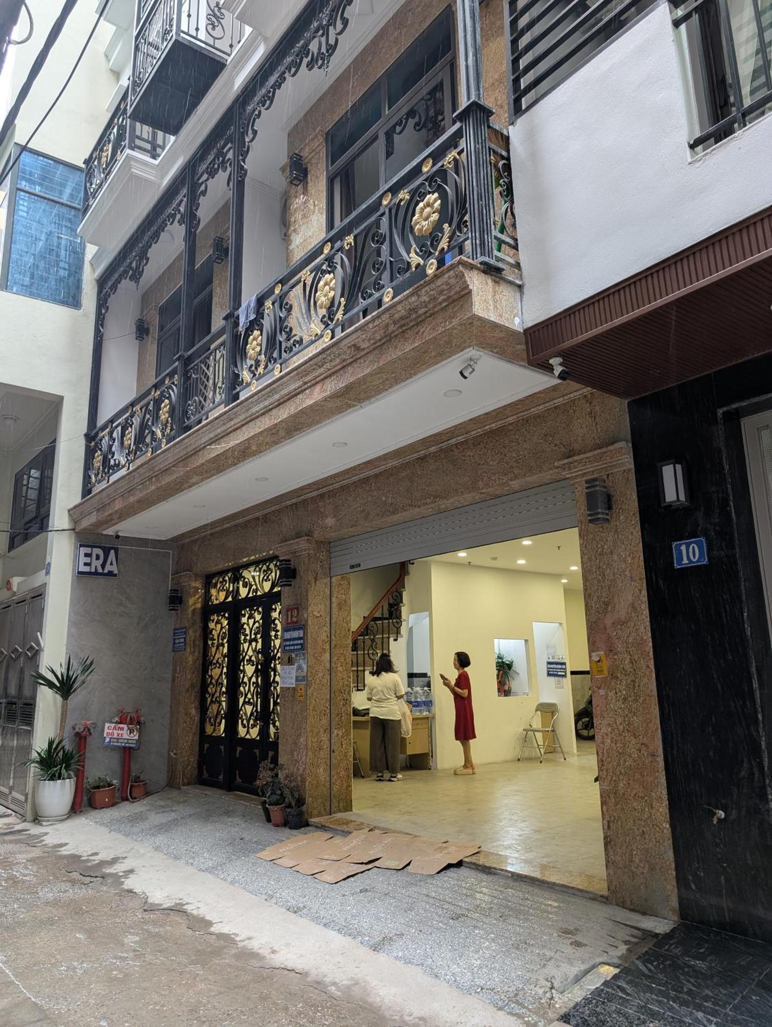 Era Apartment 158 Nguyen Khanh Toan Ханой Экстерьер фото